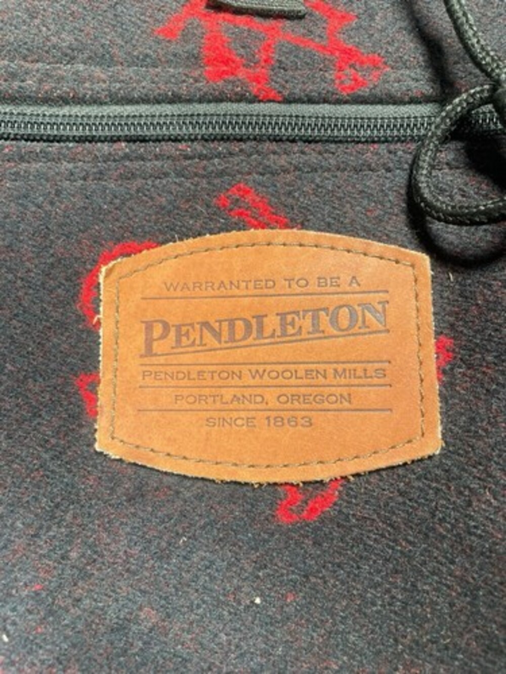 pendleton wool backpack - Picture 2 of 5
